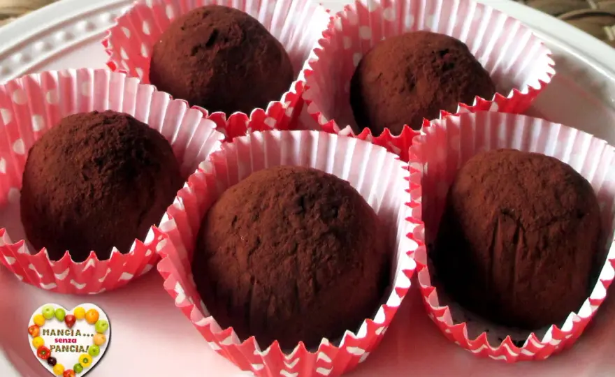 Palline di cioccolato senza cottura, morbide e facili