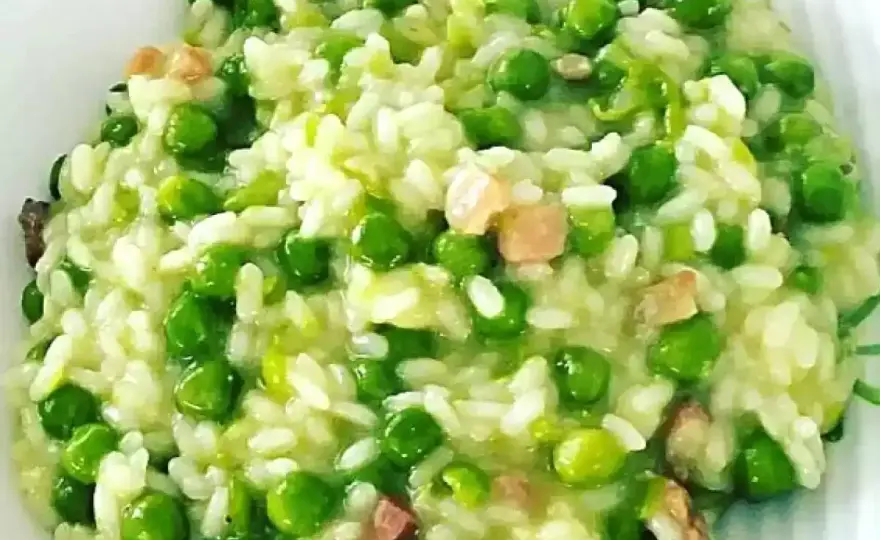 Risi e bisi alla veneta, il segreto della consistenza perfetta