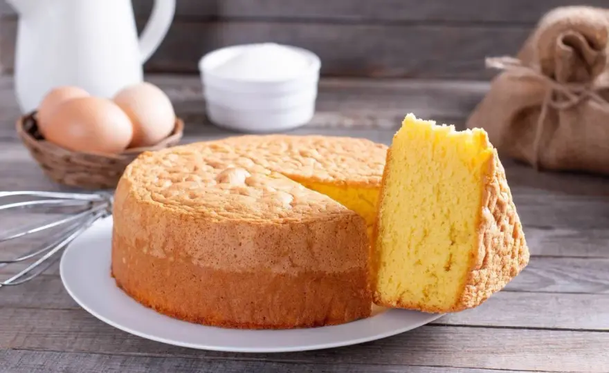 Bagna per pan di Spagna - dosi, aromi e trucchi
