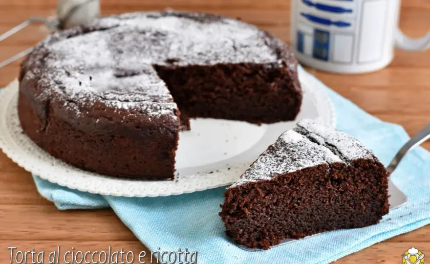 Torta ricotta e cioccolato morbida, senza centro crudo