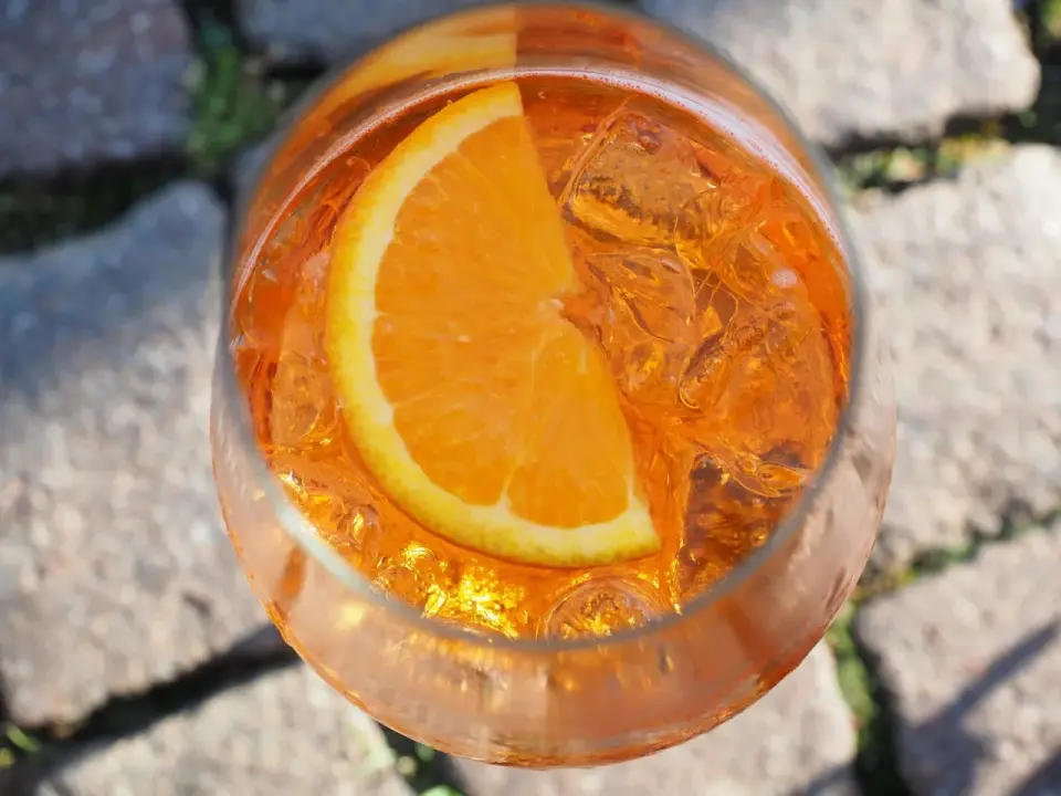 Aperol Spritz perfetto con il metodo 3-2-1